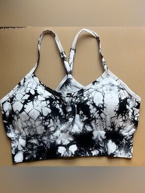 Pro Fit tie-dye Black & White Bralette with Adjustable Straps